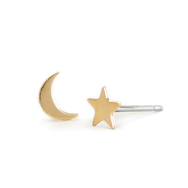 Kris Nations Jewelry Star and Moon Stud Earrings Gold